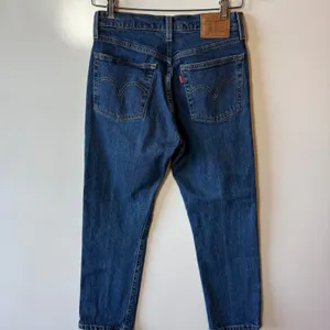 Levi Strauss 501 Original Fit Button‎ Fly Blue Denim Jeans W26 thumbnail 4