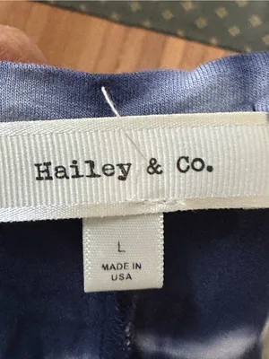 Hailey & co Women's Navy Tie-Dye V-Neck Maxi Dress size L thumbnail 2