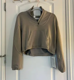 Lululemon Half-Zip Pullover thumbnail 1