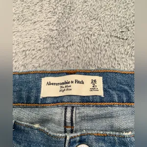 Abercrombie & fitch mom high rise Blue Denim Jeans 26/2S thumbnail 5