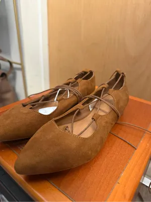 Mossimo Supply Co. Brown Suede Lace-Up Ballet Flats - Pointed Toe Shoes. Size: 6 thumbnail 5