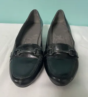 A2 Aerosoles Size 9 Black Leather Womens Shoes‎ Slip on S-438 thumbnail 1