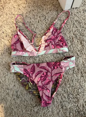 Maaji bathing suit size XS thumbnail 1