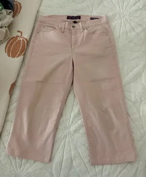 Gloria Vanderbilt Blush Pink Cropped Women's Jeans thumbnail 1