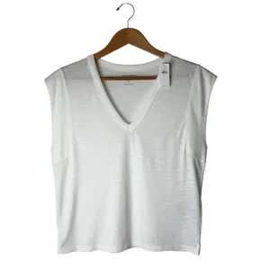 Banana Republic Cozy Slub V Neck Tee Women XS White NWT Short Sleeve Preppy thumbnail 2