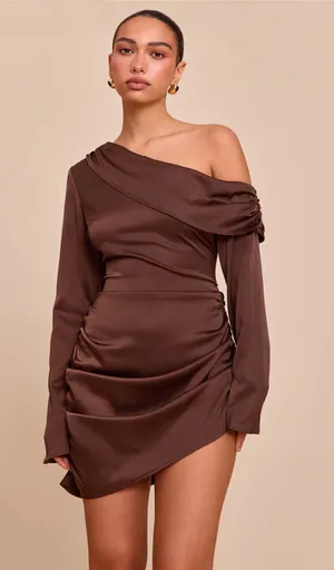 Pretty Little Thing Brown Dress thumbnail 1