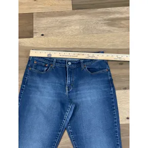 Levi’s 414 Relaxed Straight Jeans Size 29 Mid Wash Classic Straight Leg thumbnail 3