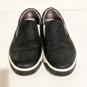 Johnston‎ & Murphy Womens 7M Slip-on Textile Leather Snakeskin Pattern Sneaker thumbnail 3