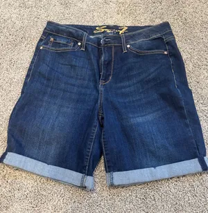 Seven7 Dark Blue Denim Rolled-Hem Women's Shorts thumbnail 1