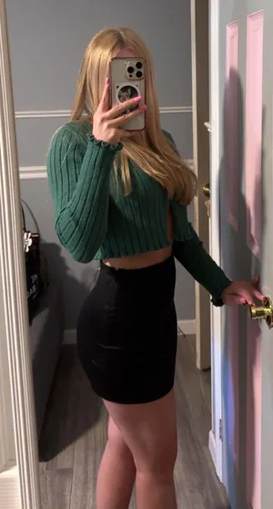 Aritzia Sunday Best Mini Skirt thumbnail 3