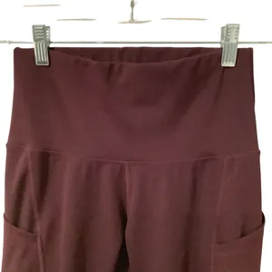 LevelUp Active Maroon High-Waisted Loggings 24” Inseam BRAND NEW thumbnail 5