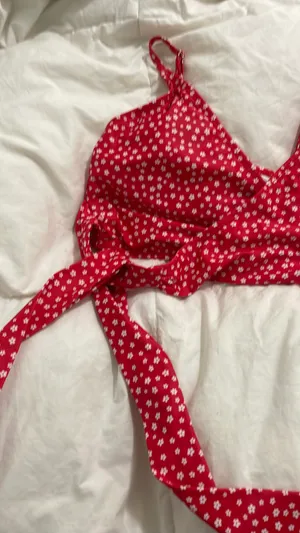 SheIn Bathingsuit Red Floral Retro High Waisted thumbnail 3