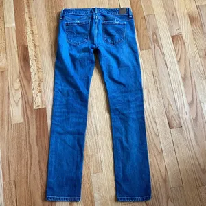 American Eagle Outfitters Skinny Distressed Low Rise Stretch Jeans size 6‎ thumbnail 9