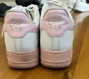 Nike Air Force 1 thumbnail 4