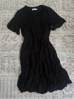 Petal & Pup Black Flare Sleeve Tiered Midi Dress thumbnail 1