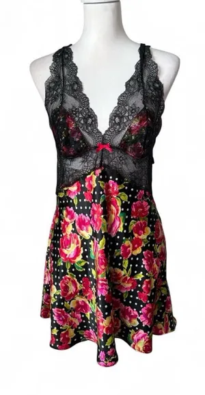 Victoria’s Secret Polka Dot Slip thumbnail 1