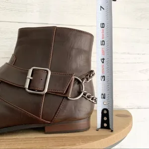 Zara TRF Brown Pointed Booties with Chain Detail thumbnail 16