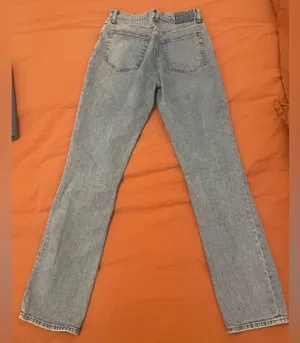 The ‘90s Slim Straight Ultra High Rise Jeans - Abercrombie thumbnail 4