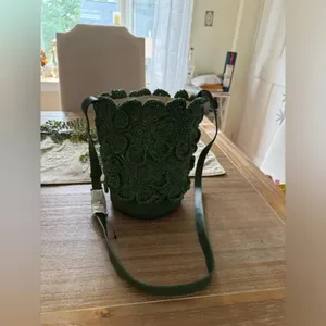 Free People Best In Show Bucket Bag in Hunter Green NWOT $108 thumbnail 6