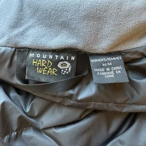 Mountain Hardwear Women's Softshell Jacket Medium‎ | Black Primaloft Windproof thumbnail 7