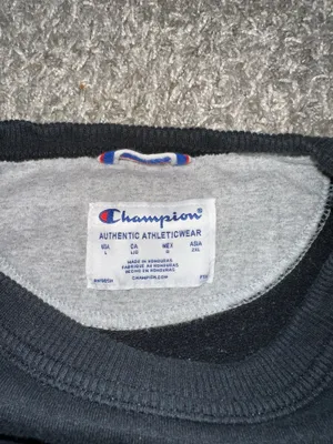 Black Champion Crewneck Sweatshirt thumbnail 2