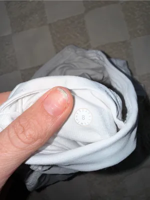 Lululemon Final Lap Short (2.5")
White size 8 thumbnail 4