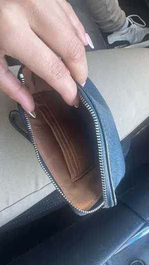 Coach wallet thumbnail 3