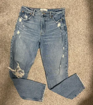 Abercrombie Skinny Jeans thumbnail 1