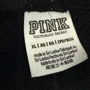 PINK Victoria's Secret Black Athletic Shorts thumbnail 5