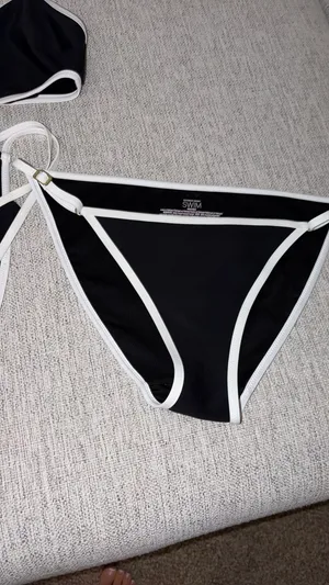 PINK - Victoria's Secret bikini set thumbnail 2