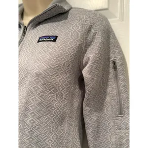 Patagonia Women Gray 1/4 Zip Fleece Pullover Geometric Diamond Knit XS 25618 thumbnail 3