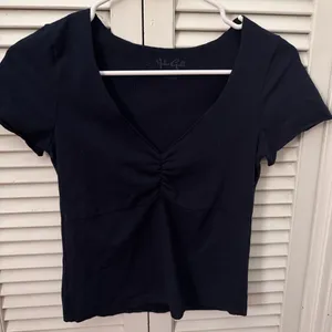Brandy Melville Top thumbnail 1