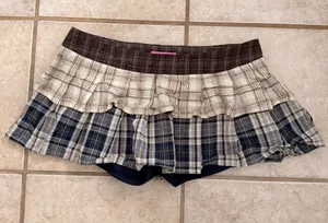 Edikted Plaid Tiered Micro Skort thumbnail 1