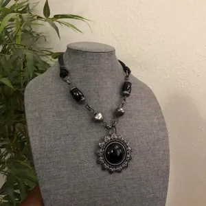 90s 2000s Y2K Gothic Whimsygoth Black silver necklace jewelry pendant charm sun celestial jewel faux onyx stone beaded metal large chunky RARE thumbnail 2