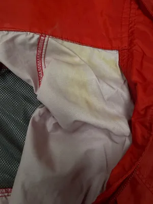 Columbia Women’s Red Lightweight Windbreaker Jacket Size Medium thumbnail 5