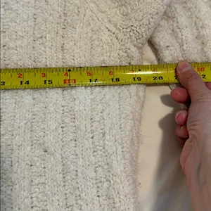 Columbia White Knit Womens Sweater Size Medium High neck Tank Built thumbnail 9