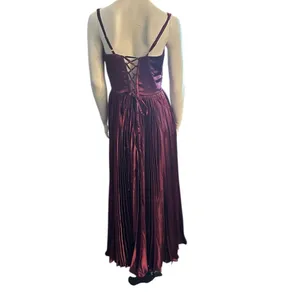 Wear Your Love Sleeveless Pleated Dress Burgundy Size 8 NWT thumbnail 4