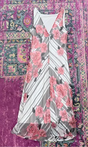 Floral Pink Rose Sleeveless Maxi Dress thumbnail 1