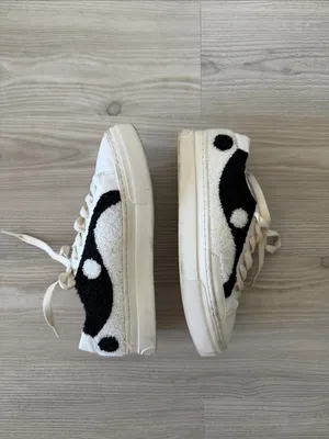 Soludos Ying Yang Patterned Low-Top Sneakers thumbnail 2