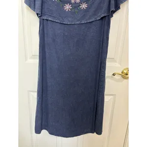 NWT Denim Chambray Embroidered Floral Off the Shoulder Dress L Western Boho thumbnail 5
