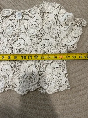Off white cream colored lace top thumbnail 6