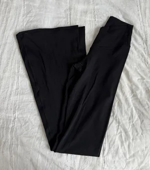 Offline by Aerie black crossover high rise flare leggings thumbnail 1