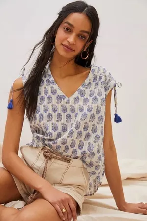 Anthropologie gauzy‎ floral tassel tie short sleeve blouse thumbnail 1