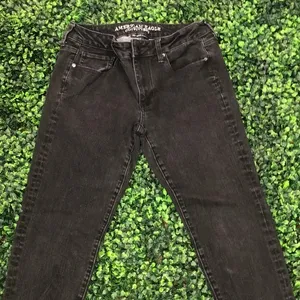 American Eagle super stretch skinny jeans thumbnail 1