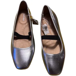 Old Navy Women's Mary Jane Low Heel Ballet Silver Loafers with Black Strap Sz 7 thumbnail 11
