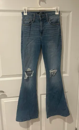 Hollister High-Rise Flare Stretch Soft jeans  thumbnail 1