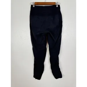 Lululemon Beyond the Studio Jogger Black Ribbed Swift Pants Womens Size 4 thumbnail 2