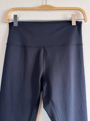 Alo Yoga 7/8 High-Waist Airlift Legging Black thumbnail 4