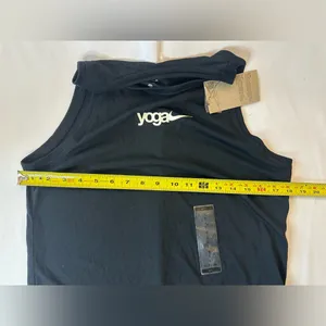 Nike Black Yoga NWT The Nike Tee Dri-Fit Yoga Tank Black Women’s Racerback Sz S thumbnail 5