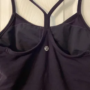 Lululemon Top size S used but good condition length 21” bust 24” thumbnail 5